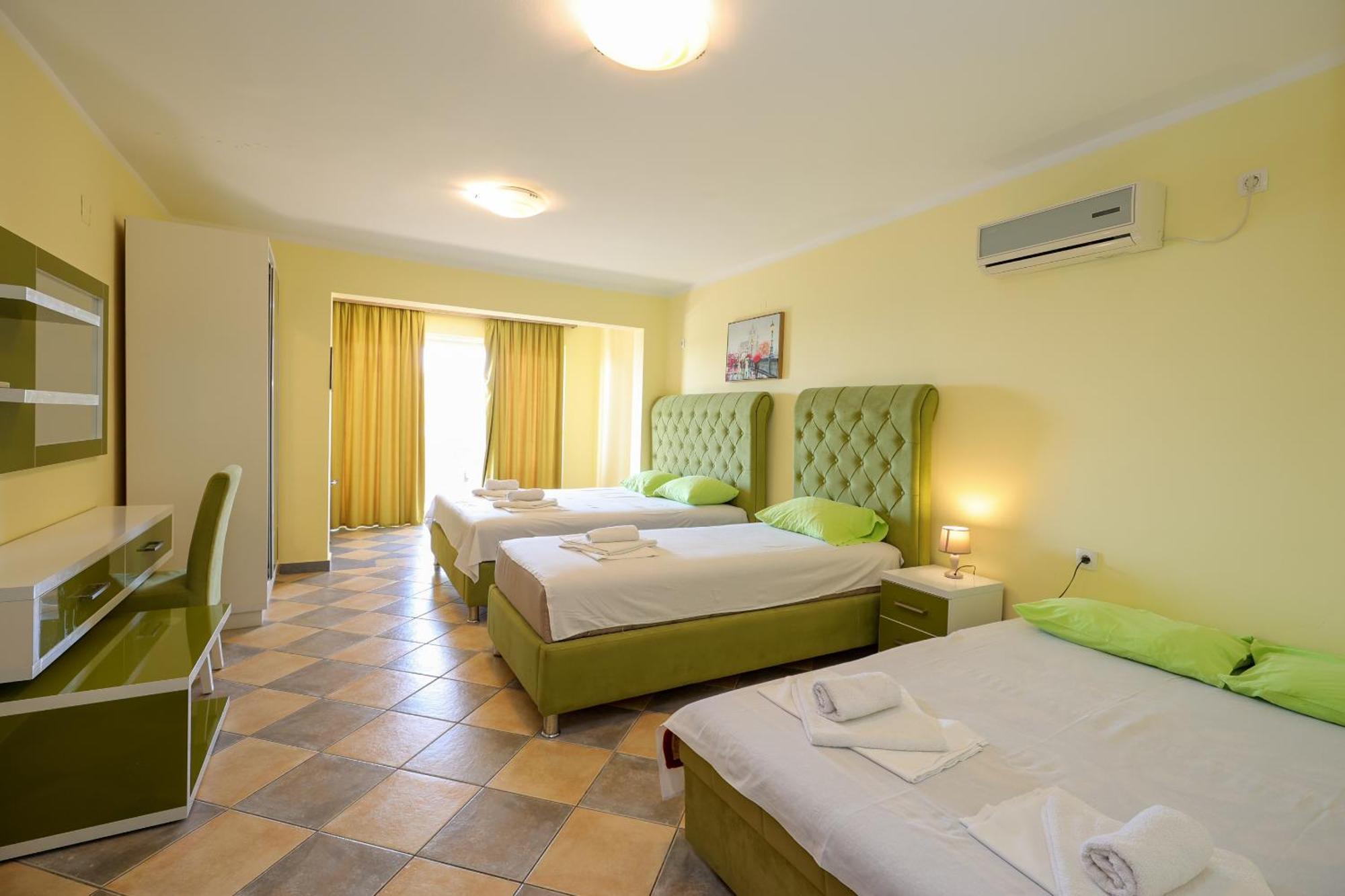 דוברה וודה Athos Apartments Dobre Vode מראה חיצוני תמונה