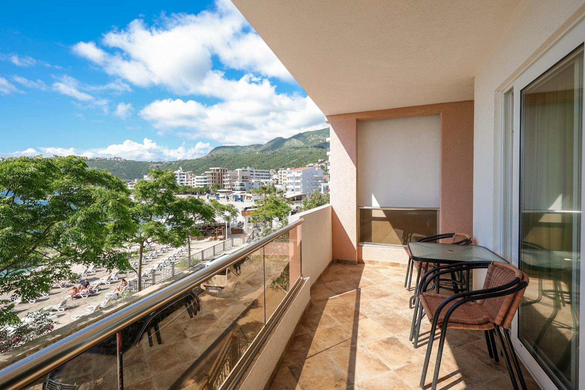 דוברה וודה Athos Apartments Dobre Vode מראה חיצוני תמונה