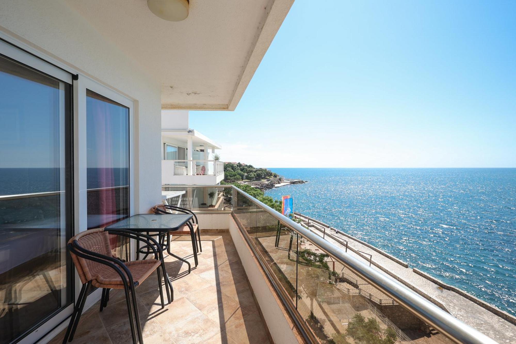 דוברה וודה Athos Apartments Dobre Vode מראה חיצוני תמונה