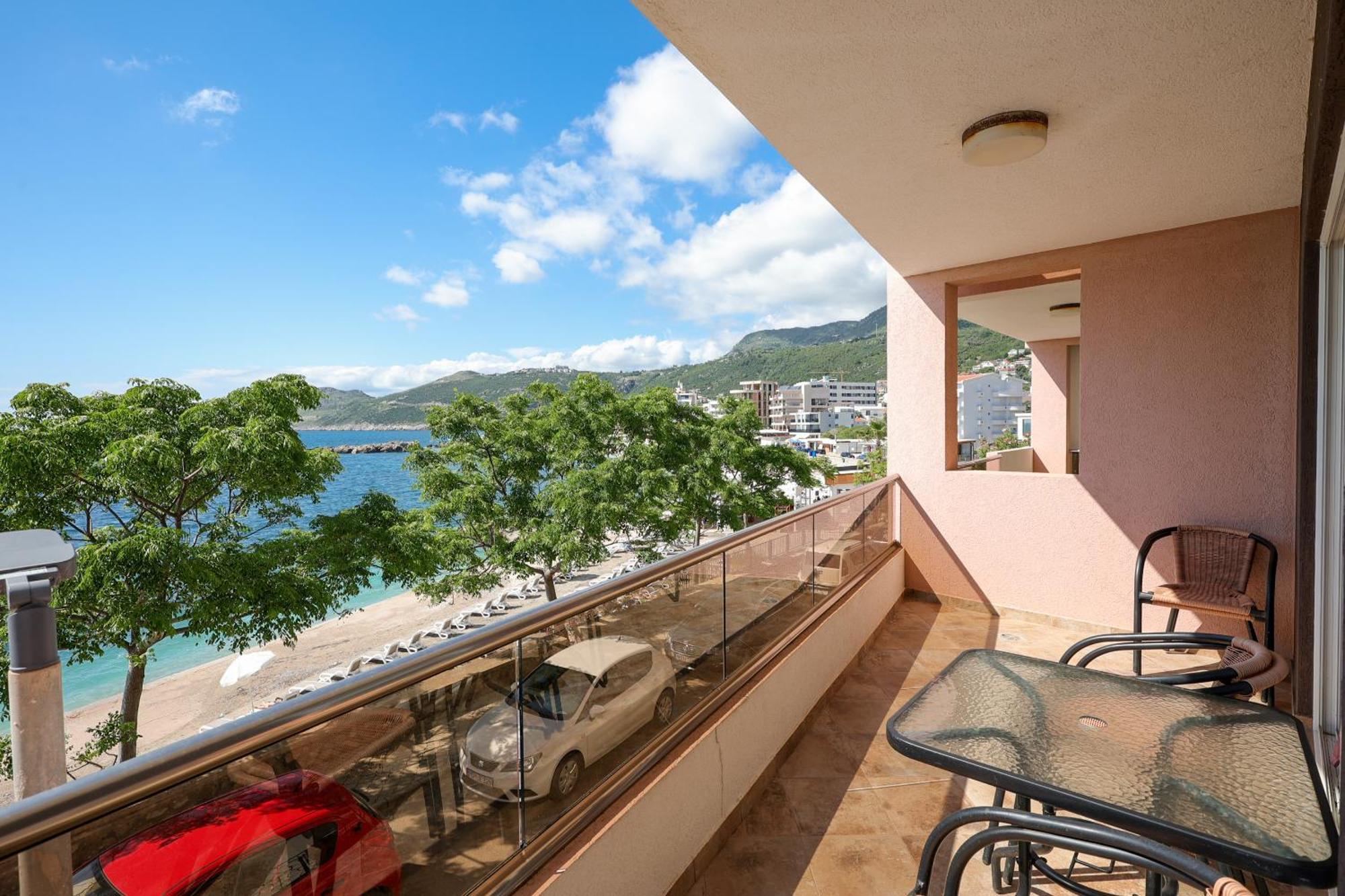 דוברה וודה Athos Apartments Dobre Vode מראה חיצוני תמונה